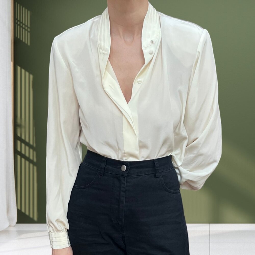 Vintage Talbots Ivory Blouse Stand Collar Covered Placket Long Sleeve